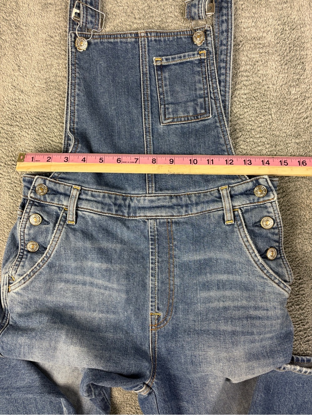 7 For All Mankind Allovers light blue denim jeans with gold stitching - Picture 2 of 12